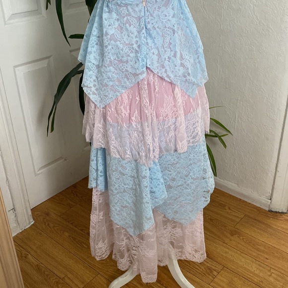 True Decadance Pastel Mermaid Lace Chic Dress 4P - Picture 6 of 7
